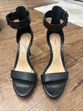 Gianni Bini Black Open-Toe Ankle Strap Heels size 8